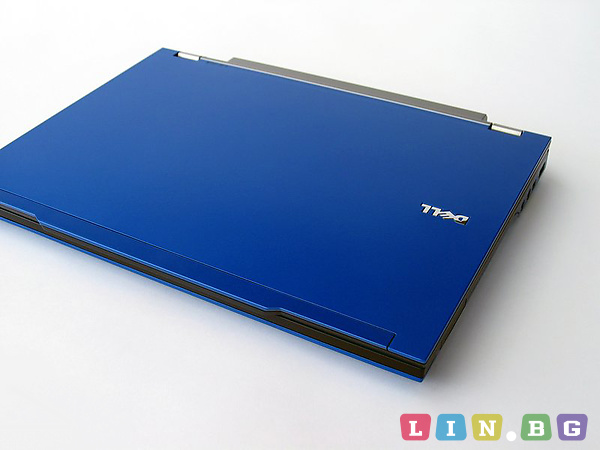 DELL Latitude E4300 Лаптоп в син цвят