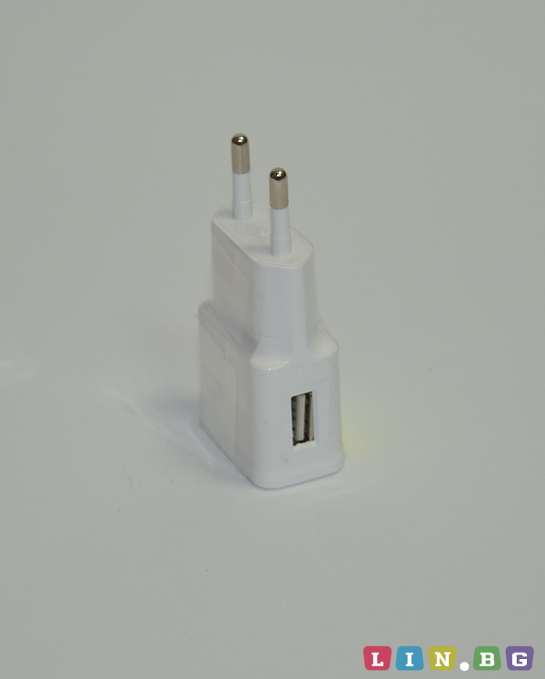 USB зарядно за смартфон или таблет